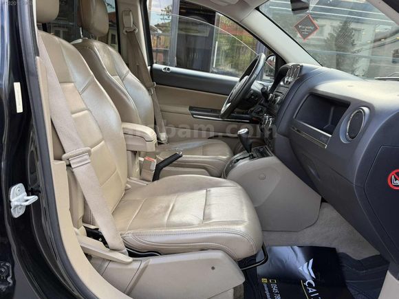 ÇAVDAROĞLU'DAN JEEP COMPASS 2.0LIMITED/HATASIZ/SUNROOF/LPG/TAKAS