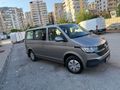 ilk Sahibinden  Aile Aacı Volkswagen Transporter 2.0 TDI Camlı Van 2024 Model 
