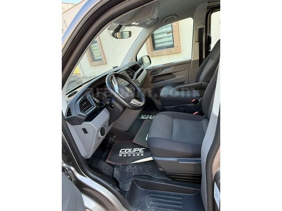 ilk Sahibinden  Aile Aacı Volkswagen Transporter 2.0 TDI Camlı Van 2024 Model 