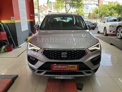 Galeriden Seat Ateca 1.5 EcoTSI Xperience 2023 Model İstanbul 70.385 km Gri (Gümüş)