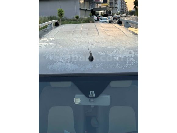 TEMİZ DÜŞÜK KM BİNEK OLARAK KULLANILMIŞ
