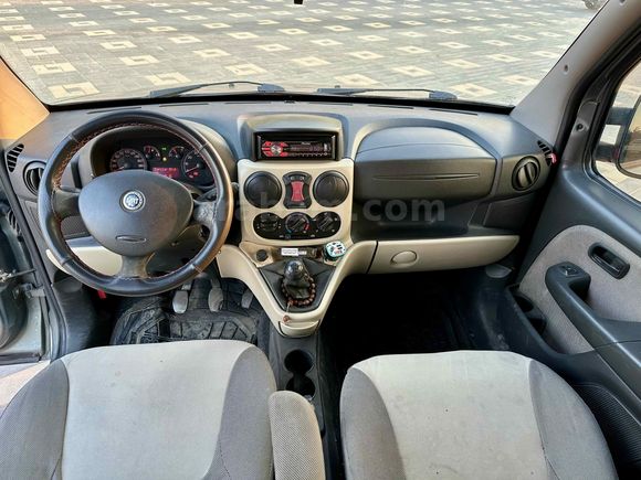 TEMİZ DÜŞÜK KM BİNEK OLARAK KULLANILMIŞ