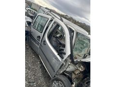 FİAT DOBLO D1 SAĞ ARKA KAPI ORJİNAL ÇIKMA