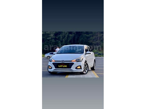 UFUK AUTO’DAN HYUNDAİ İ20 2019 1.4 MPİ OTOMATİK VİTES HATASIZ 100 KM