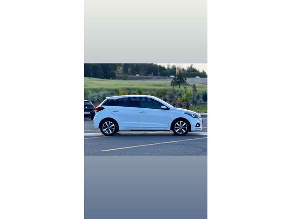 UFUK AUTO’DAN HYUNDAİ İ20 2019 1.4 MPİ OTOMATİK VİTES HATASIZ 100 KM