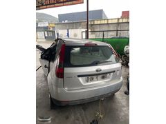 FORD FİESTA BAGAJ HATASIZ ORJİNAL ÇIKMA