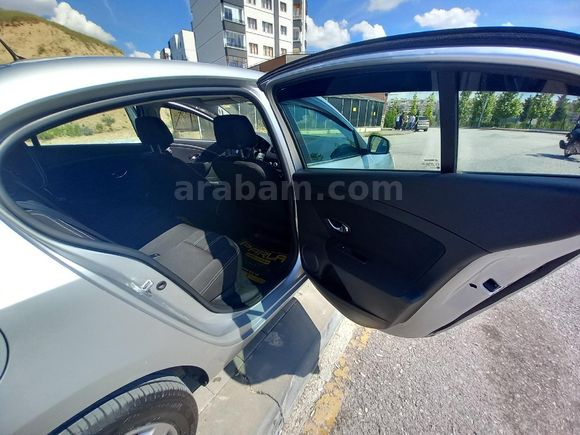 Galeriden Renault Fluence 1.5 dCi Touch 2014 Model Ankara