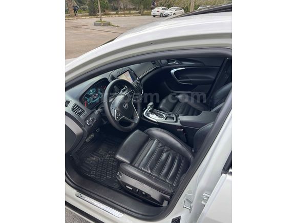 Sahibinden Opel Insignia 1.6 CDTI Sport 2015 Model  168.000 km Beyaz
