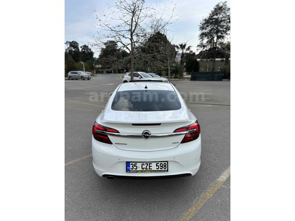 Sahibinden Opel Insignia 1.6 CDTI Sport 2015 Model  168.000 km Beyaz