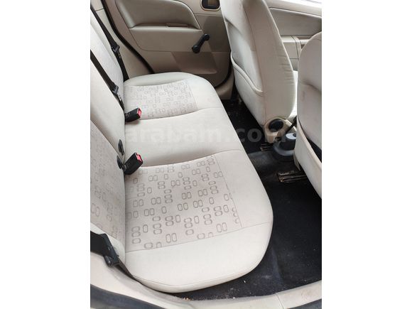 MEMURDAN OTOMATİK VİTES TEMİZ AİLE ARACI