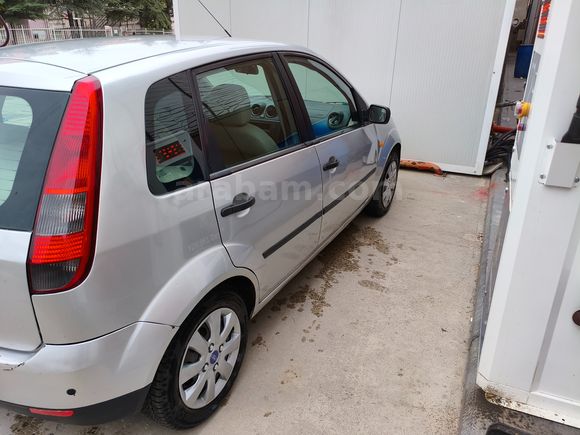 MEMURDAN OTOMATİK VİTES TEMİZ AİLE ARACI