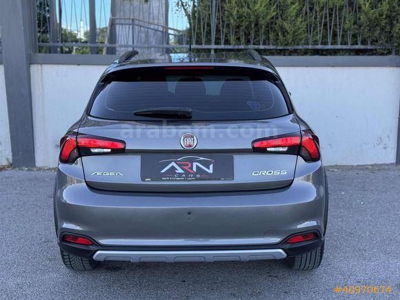 ARN CARS'DAN 2023 MODEL FİAT EGEA CROSS HATASIZ-12 AY K.K TAKSİT