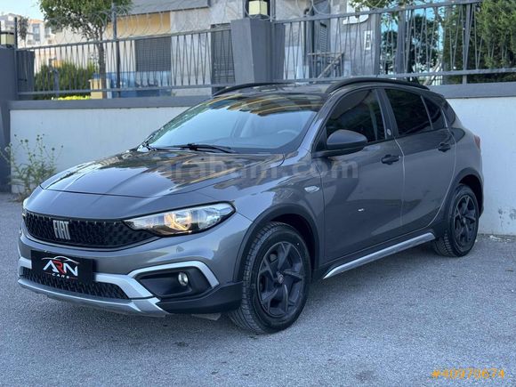 ARN CARS'DAN 2023 MODEL FİAT EGEA CROSS HATASIZ-12 AY K.K TAKSİT