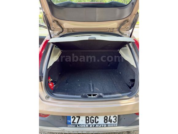 GÜVENLİK ve SAĞLAMLIK ARAYANLARA HATASIZ BOYASIZ KUSURSUZ VOLVO V40