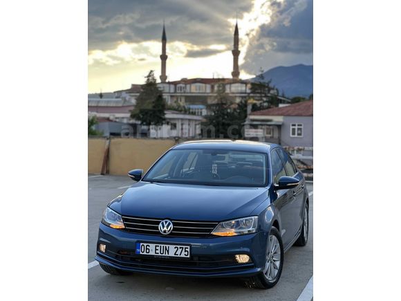 OTOMATİK LANSMAN RENK HATASIZ BOYASIZ TRAMERSİZ BLUEMOTİON JETTA