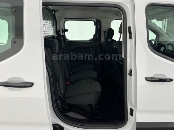 otomobil Opel Combo 1.5 D Essential