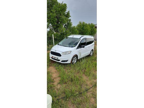 Sahibinden Ford Tourneo Courier 1.5 TDCi Delux 2015 Model  149.500 km Beyaz