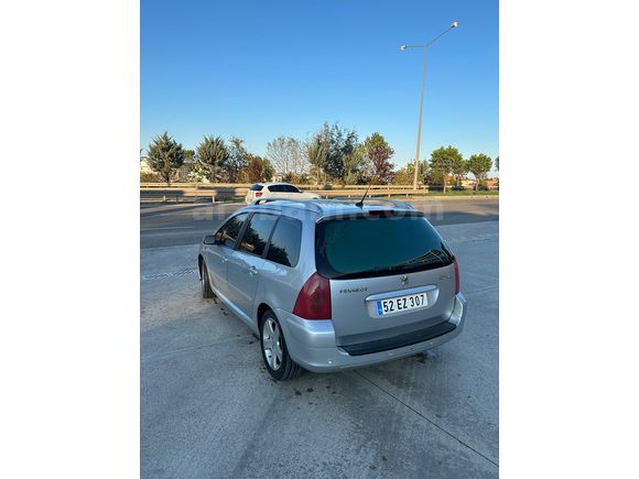 Sahibinden Peugeot 307 1.6 Pack 2004 Model 