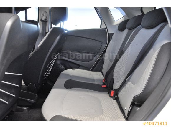 OTOMOL MERTER 2015 RENAULT CAPTUR 1.5 Dci ICON