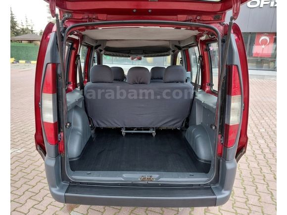 Çift sürgü Tek kapak Temiz 1.3 Multijet Doblo