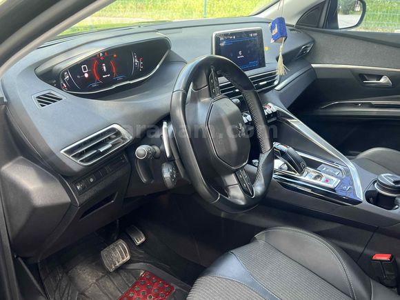 Sahibinden Peugeot 3008 1.5 BlueHDI Allure 2022 Model 