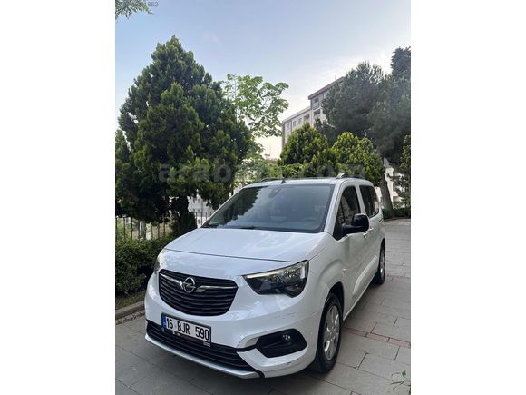 2022 COMBO ULTİMATE 86.BİN KM BOYASIZ DEĞİŞENSİZ HASAR KAYITSIZ