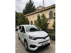 2022 MODEL 60 BİN KM DEGİŞENSİZ DİZEL OTOMATİK
