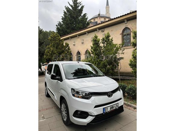 2022 MODEL 60 BİN KM DEGİŞENSİZ DİZEL OTOMATİK