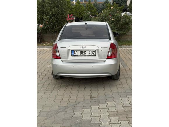 Sahibinden Hyundai Accent Era 1.4 Team 2011 Model 