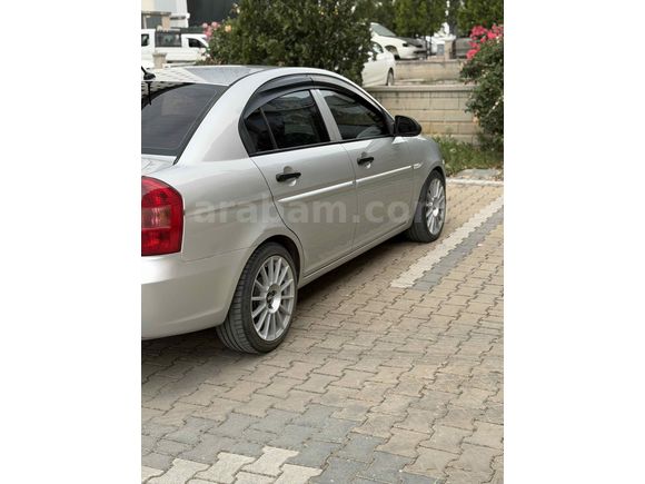 Sahibinden Hyundai Accent Era 1.4 Team 2011 Model 
