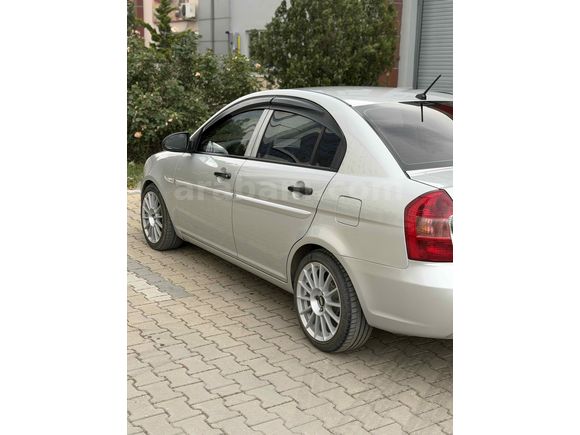 Sahibinden Hyundai Accent Era 1.4 Team 2011 Model 