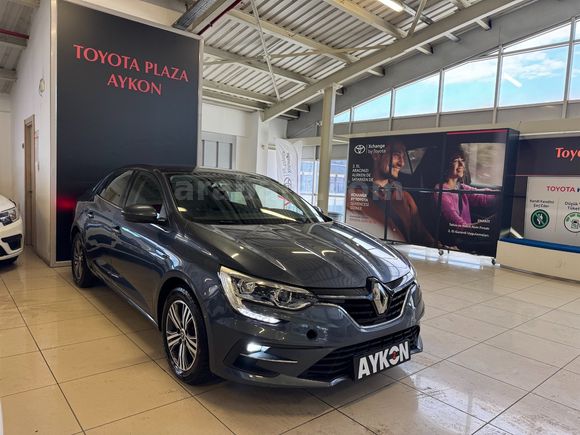 2022 RENAULT MEGANE 1.5 BLUEDCI TOUCH EDC