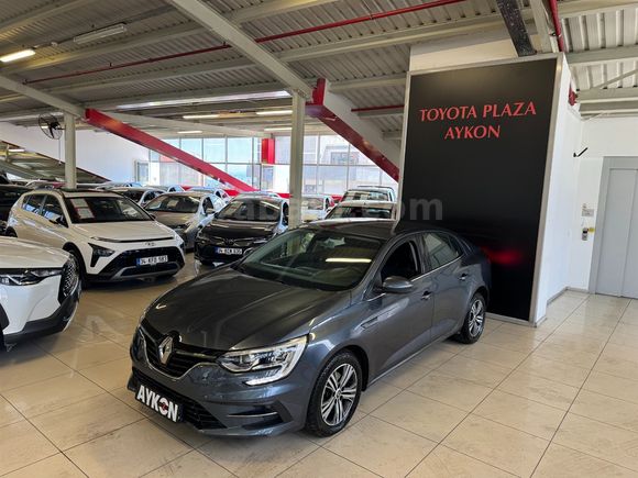 2022 RENAULT MEGANE 1.5 BLUEDCI TOUCH EDC