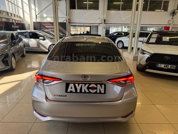 2022 TOYOTA COROLLA 1.5 FLAME X-PACK MULTIDRIVE S