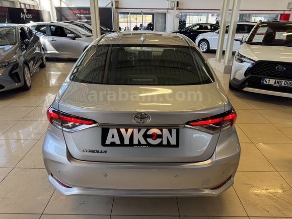 2023 TOYOTA COROLLA 1.5 DREAM MULTIDRIVE S