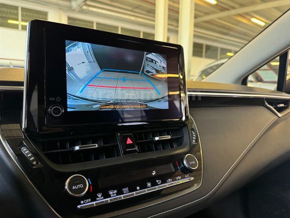 2023 TOYOTA COROLLA 1.5 DREAM MULTIDRIVE S
