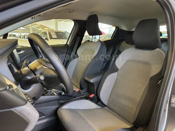 2025 RENAULT CLIO 1.0 TCe Evolution