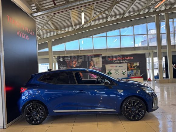 2024 RENAULT CLIO 1.0 TCe Techno Esprit Alpine
