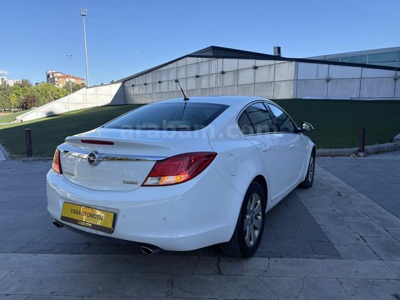 YABA OTOMOTİV'DEN 2010 INSİGNİA TEK ELDEN 140.000 KM'DE HATASIZ