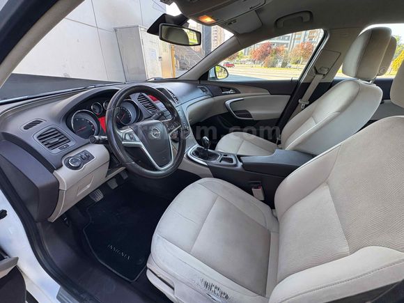 YABA OTOMOTİV'DEN 2010 INSİGNİA TEK ELDEN 140.000 KM'DE HATASIZ