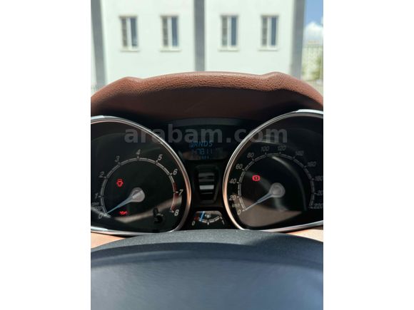 Sahibinden Ford Fiesta 1.6 Titanium 2013 Model 