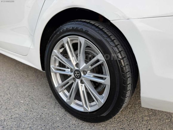 2017 VW JETTA 2 PARÇA BOYA 117 BİN KM SUNROOF
