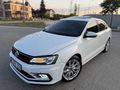 2017 VW JETTA 2 PARÇA BOYA 117 BİN KM SUNROOF