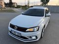 2017 VW JETTA 2 PARÇA BOYA 117 BİN KM SUNROOF