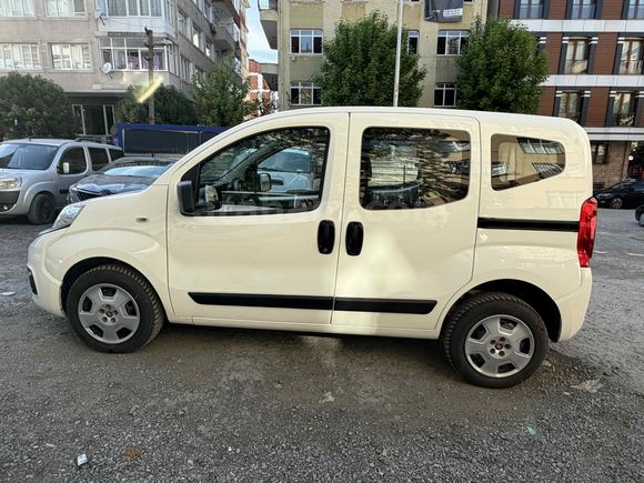 EFLİN'DEN DÜŞÜK KM'Lİ TERTEMİZ SIFIR AYARINDA FİAT FİORİNO