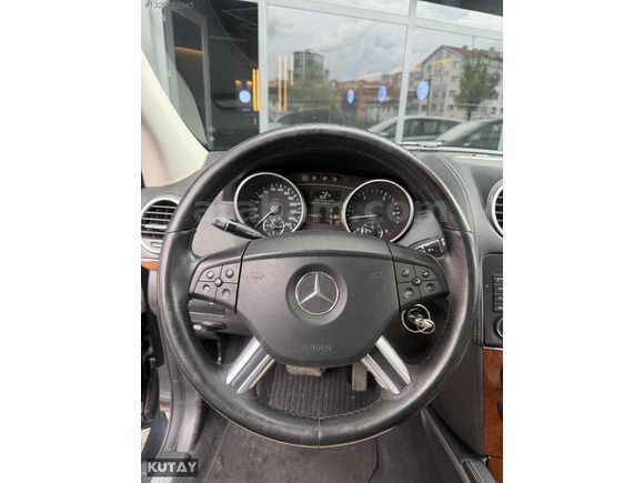 TR TEK EMSALSİZ SADECE 130 BİN KM DE MERCEDES GL 320CDİ