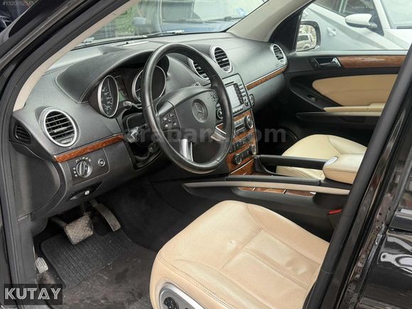 TR TEK EMSALSİZ SADECE 130 BİN KM DE MERCEDES GL 320CDİ