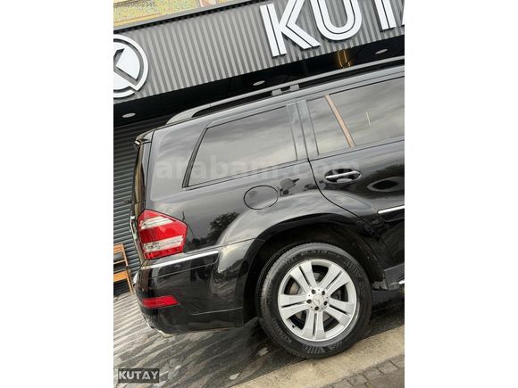 TR TEK EMSALSİZ SADECE 130 BİN KM DE MERCEDES GL 320CDİ