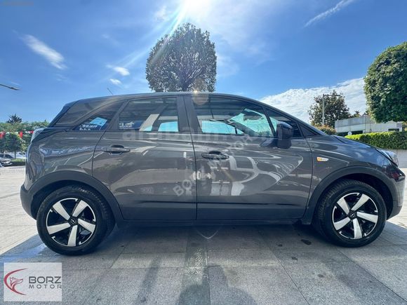 BORZ MOTOR'DAN 0.99 KREDİ 2023 OPEL CROSSLAND ESSANTİAL 1.2T