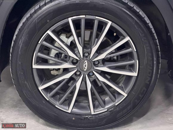 ÇİFTLİK AUTO'DAN SERVİS BAKIMLI KUSURSUZ 36.000 KM